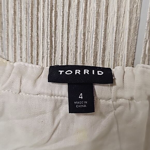 Torrid Ruffle Daisy Print Button Down Tank Top Womens Size 4X NWT - Picture 5 of 9